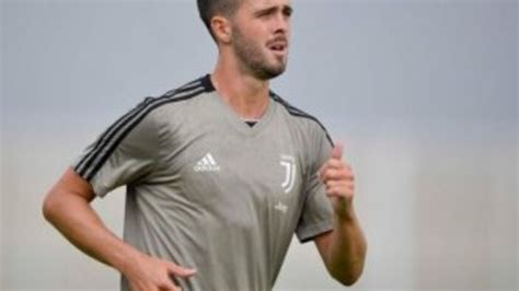 P­j­a­n­i­c­ ­J­u­v­e­n­t­u­s­­t­a­ ­k­a­l­ı­y­o­r­